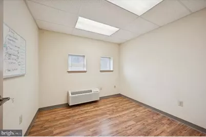 53 E Armat Street #B, Philadelphia, PA 19144 - Photo 7