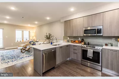 912 N 16th Street #B, Philadelphia, PA 19130 - Photo 7