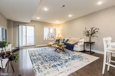 912 N 16th Street #B, Philadelphia, PA 19130 - Photo 3