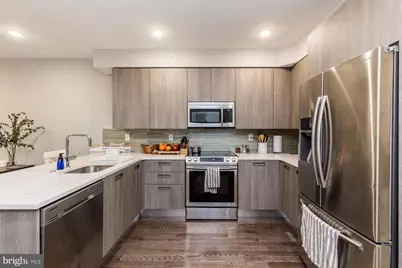 912 N 16th Street #B, Philadelphia, PA 19130 - Photo 1