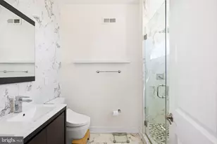 1721 S 21st St, Philadelphia, PA 19145 - Photo 27