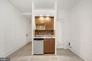 1324 Locust St, Philadelphia, PA 19107 - Photo 3