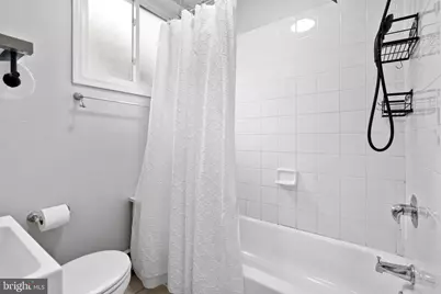 2529 E Albert Street, Philadelphia, PA 19125 - Photo 17
