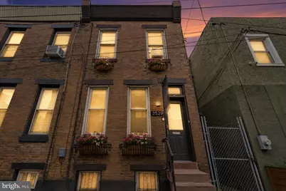2529 E Albert Street, Philadelphia, PA 19125 - Photo 1
