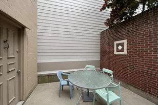 768 S 6th St, Philadelphia, PA 19147 - Photo 29