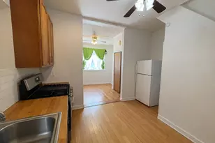 768 S 6th St, Philadelphia, PA 19147 - Photo 3