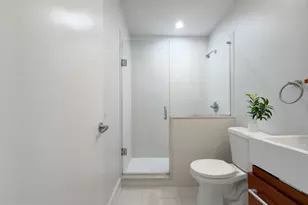 2127 Christian St, Philadelphia, PA 19146 - Photo 25