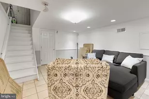 920 S 16th St, Philadelphia, PA 19146 - Photo 35