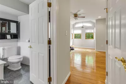 920 S 16th Street, Philadelphia, PA 19146 - Photo 27
