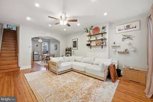 54 W Harvey St, Philadelphia, PA 19144 - Photo 3