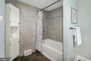 1443 E Oxford St, Philadelphia, PA 19125 - Photo 15