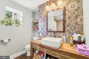 1443 E Oxford St, Philadelphia, PA 19125 - Photo 13