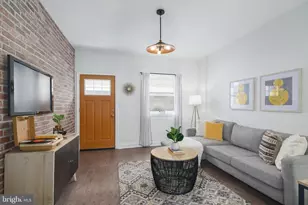 1443 E Oxford St, Philadelphia, PA 19125 - Photo 1