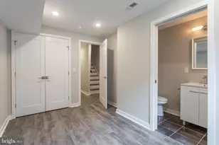 2010 N 8th St, Philadelphia, PA 19122 - Photo 17