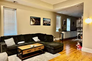 300 Lombard St, Philadelphia, PA 19147 - Photo 5