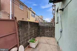 1108 Wolf St, Philadelphia, PA 19148 - Photo 25