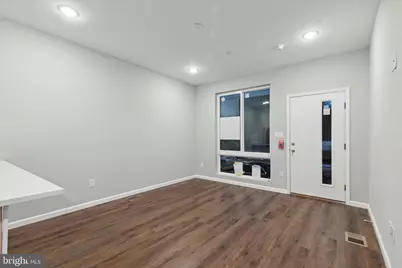 1230 N Marshall Street, Philadelphia, PA 19122 - Photo 5