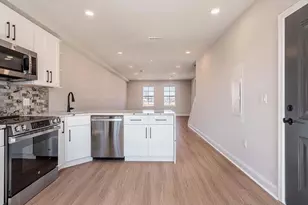 2705 Maya Ln, Philadelphia, PA 19131 - Photo 3
