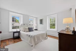 23 W Gravers Ln, Philadelphia, PA 19118 - Photo 19