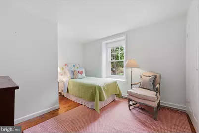 23 W Gravers Lane, Philadelphia, PA 19118 - Photo 23