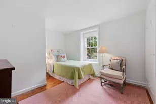 23 W Gravers Ln, Philadelphia, PA 19118 - Photo 23