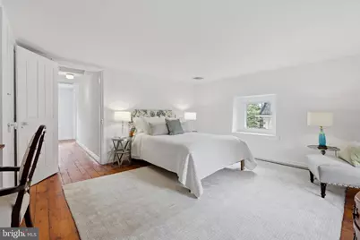 23 W Gravers Lane, Philadelphia, PA 19118 - Photo 29
