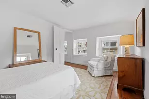 23 W Gravers Ln, Philadelphia, PA 19118 - Photo 27