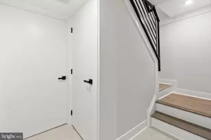 2207 N Franklin St, Philadelphia, PA 19133 - Photo 11