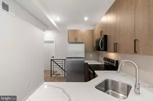 2207 N Franklin St, Philadelphia, PA 19133 - Photo 5