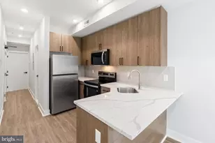 2207 N Franklin St, Philadelphia, PA 19133 - Photo 1
