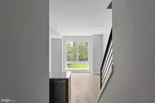 2207 N Franklin St, Philadelphia, PA 19133 - Photo 9