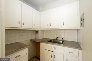 118 S 21st St, Philadelphia, PA 19103 - Photo 3
