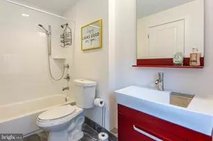 1711 Latona St, Philadelphia, PA 19146 - Photo 9