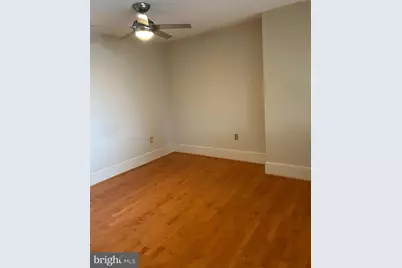 918-920 Spruce Street #11, Philadelphia, PA 19107 - Photo 9