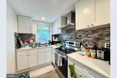 2226 Fairmount Avenue #3, Philadelphia, PA 19130 - Photo 7