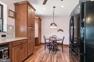 724 Longshore Ave, Philadelphia, PA 19111 - Photo 15