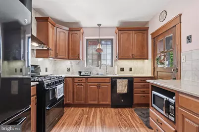 724 Longshore Avenue, Philadelphia, PA 19111 - Photo 17