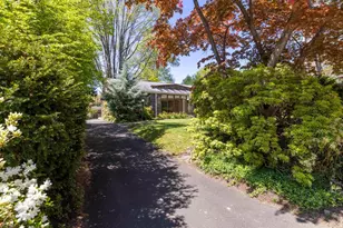 309 E Roumfort Rd, Philadelphia, PA 19119 - Photo 33