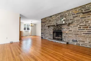 309 E Roumfort Rd, Philadelphia, PA 19119 - Photo 7
