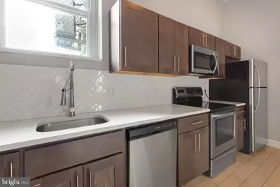 707 W Girard Avenue #2F, Philadelphia, PA 19123 - Photo 13