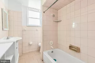 2301 S 16th St, Philadelphia, PA 19145 - Photo 13