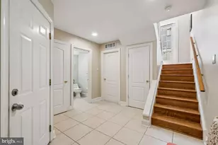 612 Queen St, Philadelphia, PA 19147 - Photo 21