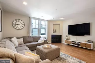 612 Queen St, Philadelphia, PA 19147 - Photo 3