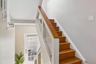 612 Queen St, Philadelphia, PA 19147 - Photo 7