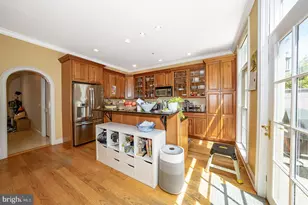 1832 Fairmount Ave, Philadelphia, PA 19130 - Photo 7