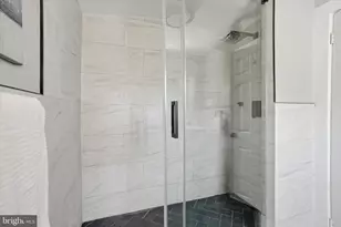 752 S Harshaw St, Philadelphia, PA 19146 - Photo 19