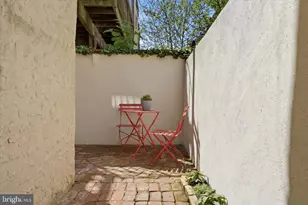 752 S Harshaw St, Philadelphia, PA 19146 - Photo 25