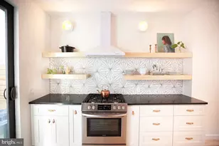 2539 Collins St, Philadelphia, PA 19125 - Photo 7