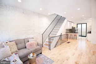 2539 Collins St, Philadelphia, PA 19125 - Photo 3