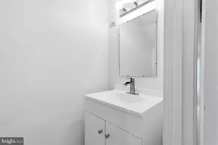 9925 Wingtip Rd, Philadelphia, PA 19115 - Photo 5